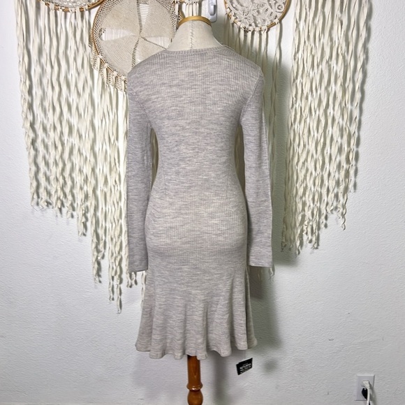 Thakoon Gray Merino Wool Long Sleeve Ruffle Hem Sweater Dress NWT M - Picture 10 of 12